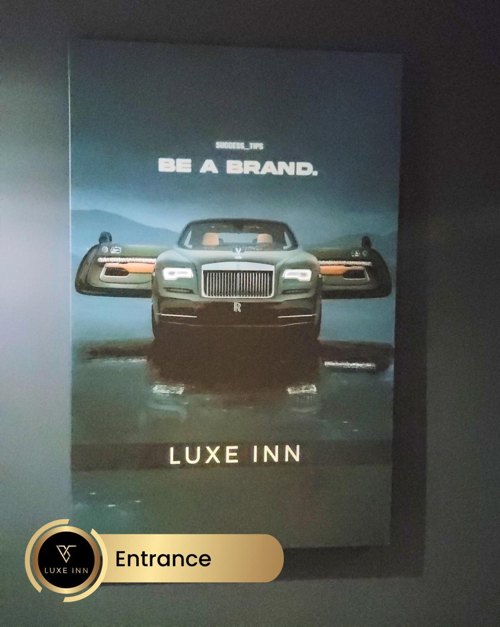 4 Bedroom House, Heathrow Airport, Luxe Inn 콘부룩 외부 사진
